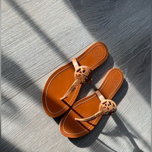 Tory Burch Gabriela Flat Thong Sandal- Leather